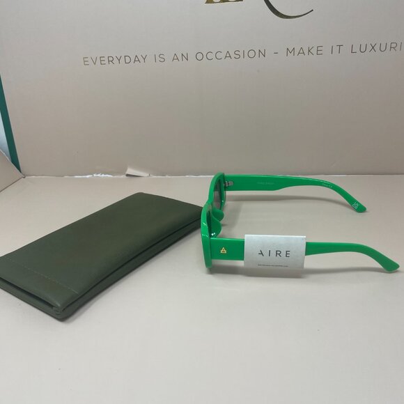 Aire | Ceres V2 Sunglasses in Green main image 5
